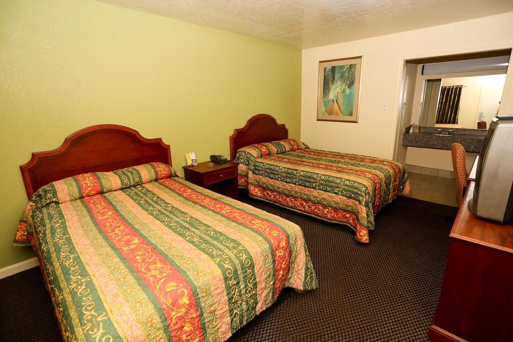 Texas Inn Beaumont Szoba fotó